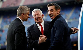 KLUBBLEGENDE: Sir Alex Ferguson sammen med Ole Gunnar Solskjær og Gary Neville. Foto: NTB Scanpix KLUBBLEGENDE: Sir Alex Ferguson sammen med Ole Gunnar Solskjær og Gary Neville. Foto: NTB Scanpix
