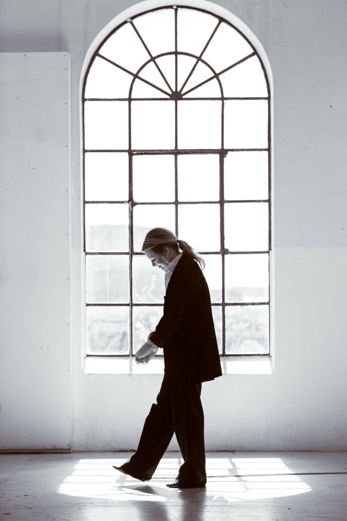 STYRKE: – Jeg vet at jeg har en styrke i meg, men jeg hadde aldri trodd jeg skulle overleve noe som var så tøft, forteller Anja. FOTO: Astrid Waller STYRKE: – Jeg vet at jeg har en styrke i meg, men jeg hadde aldri trodd jeg skulle overleve noe som var så tøft, forteller Anja. FOTO: Astrid Waller