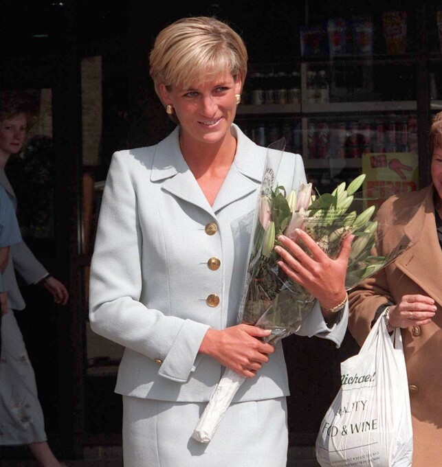 FOLKETS PRINSESSE: I år er det 23 år siden Diana døde i en tragisk bilulykke. Nå vekker et gammelt intervju oppsikt. Her er Diana avbildet i juni i 1997 - bare to måneder før hun døde. Foto: NTB Scanpix FOLKETS PRINSESSE: I år er det 23 år siden Diana døde i en tragisk bilulykke. Nå vekker et gammelt intervju oppsikt. Her er Diana avbildet i juni i 1997 - bare to måneder før hun døde. Foto: NTB Scanpix