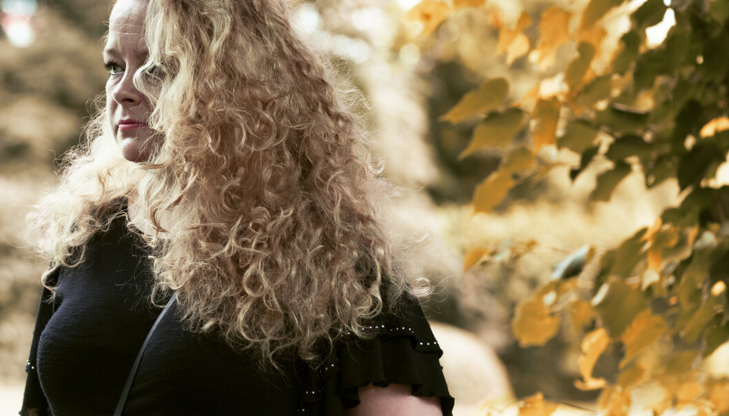 <strong>OND SIRKEL:</strong> - Jeg er desperat etter å få hjelp til å komme ut av denne onde sirkelen, sier Eileen. FOTO: Astrid Waller <strong>OND SIRKEL:</strong> - Jeg er desperat etter å få hjelp til å komme ut av denne onde sirkelen, sier Eileen. FOTO: Astrid Waller