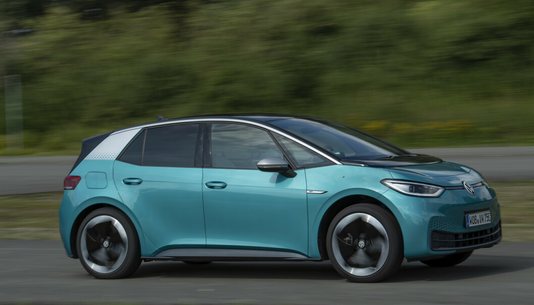 <strong>STOR:</strong> Bilen br på god plass invendig og er litt lenger enn en Golf utvendig. <strong>STOR:</strong> Bilen br på god plass invendig og er litt lenger enn en Golf utvendig.