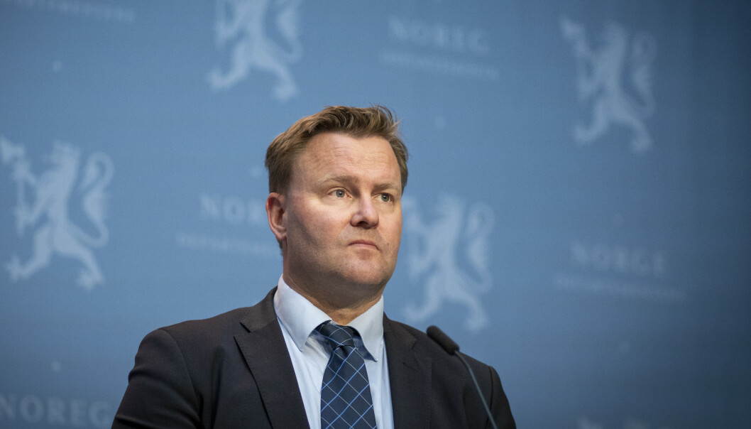 Helsedirektoratet anbefaler bruk av munnbind Helsedirektoratet anbefaler bruk av munnbind