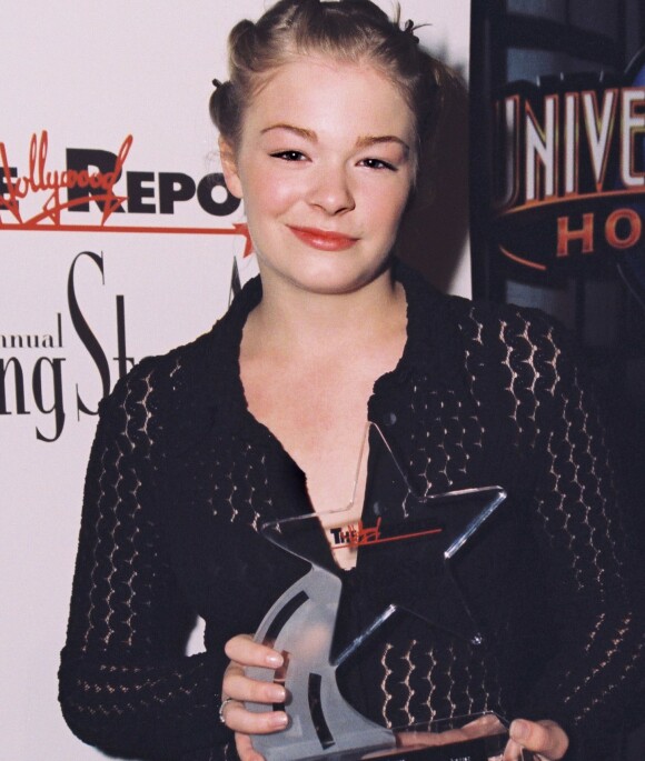 <strong>PRISVINNER:</strong> LeAnn Rimes oppnådde stor suksess i ung alder. Rimes har vunnet blant annet to Grammy-priser og hele tolv Billboard Music Awards-priser. Her er hun fotografert under en prisutdeling i 1998. Foto: NTB Scanpix <strong>PRISVINNER:</strong> LeAnn Rimes oppnådde stor suksess i ung alder. Rimes har vunnet blant annet to Grammy-priser og hele tolv Billboard Music Awards-priser. Her er hun fotografert under en prisutdeling i 1998. Foto: NTB Scanpix