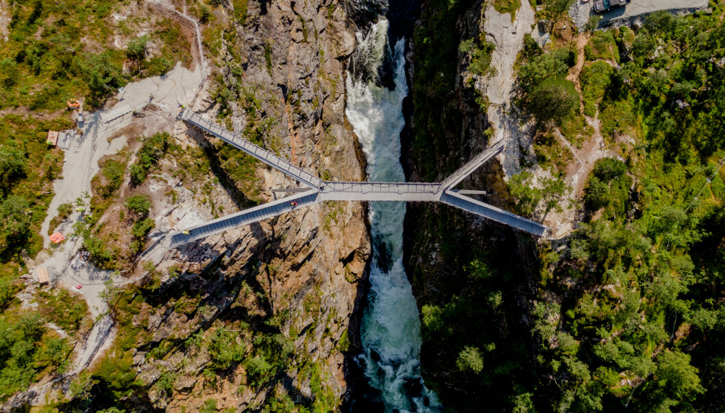 <strong>ÅPNER:</strong> Trappebrua over Vøringsfossen åpner fredag 21. august. Den har en spennvidde på 47 meter. Den er en del av Nasjonale turistveger Hardangervidda. Foto: NTB scanpix <strong>ÅPNER:</strong> Trappebrua over Vøringsfossen åpner fredag 21. august. Den har en spennvidde på 47 meter. Den er en del av Nasjonale turistveger Hardangervidda. Foto: NTB scanpix