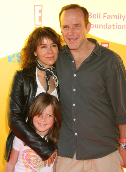 <strong>DEN GANG DA:</strong> Jennifer Grey, datteren Stella, og ektemannen Clark Gregg under en filmpremiere i 2009. FOTO: NTB scanpix <strong>DEN GANG DA:</strong> Jennifer Grey, datteren Stella, og ektemannen Clark Gregg under en filmpremiere i 2009. FOTO: NTB scanpix
