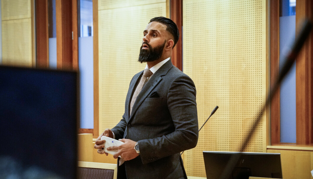 <strong>FORSVARER:</strong> Usama Ahmad forsvarer den tiltalte 21-åringen. Foto: Øistein Norum Monsen/Dagbladet <strong>FORSVARER:</strong> Usama Ahmad forsvarer den tiltalte 21-åringen. Foto: Øistein Norum Monsen/Dagbladet