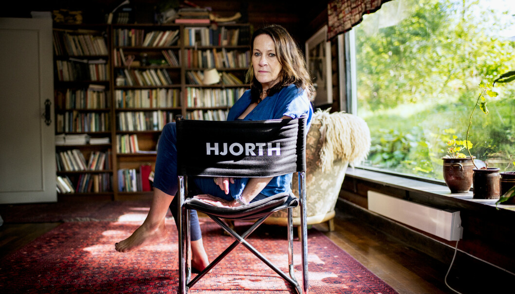 <strong>KUNSTNER:</strong> Vigdis Hjorth utforsker både kunsten og morsrollen i sin nye roman «Er mor død». FOTO: Klaudia Lech <strong>KUNSTNER:</strong> Vigdis Hjorth utforsker både kunsten og morsrollen i sin nye roman «Er mor død». FOTO: Klaudia Lech