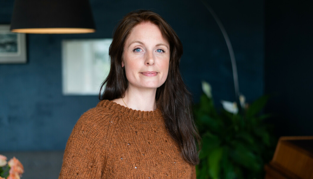 <strong>ALDRI FEIL MED ULL:</strong> Elisabeth framholder at ullgenser er et helårsplagg, man må bare velge riktig garn. Foto: Heidi Rimereit <strong>ALDRI FEIL MED ULL:</strong> Elisabeth framholder at ullgenser er et helårsplagg, man må bare velge riktig garn. Foto: Heidi Rimereit