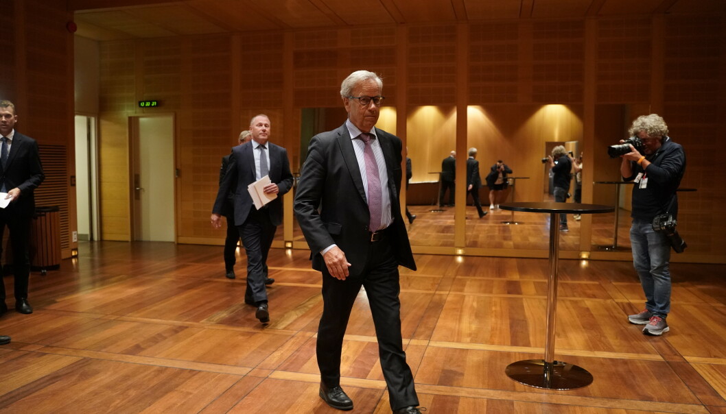 <strong>ENIGHET:</strong> Leder i Norges Banks hovedstyre Øystein Olsen og påtroppende leder for oljefondet Nicolai Tangen gjorde på en pressekonferanse mandag kveld rede for den reviderte arbeidsavtalen. Foto: Fredrik Hagen / NTB scanpix <strong>ENIGHET:</strong> Leder i Norges Banks hovedstyre Øystein Olsen og påtroppende leder for oljefondet Nicolai Tangen gjorde på en pressekonferanse mandag kveld rede for den reviderte arbeidsavtalen. Foto: Fredrik Hagen / NTB scanpix