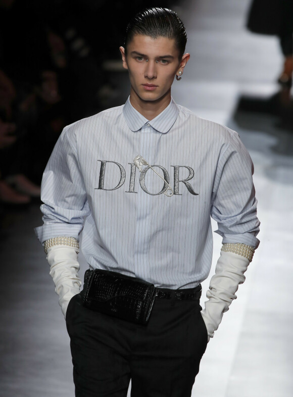 <strong>PÅ CATWALKEN:</strong> Her er prins Nikolai på catwalken for Dior i Paris i slutten av januar. Foto: NTB Scanpix <strong>PÅ CATWALKEN:</strong> Her er prins Nikolai på catwalken for Dior i Paris i slutten av januar. Foto: NTB Scanpix