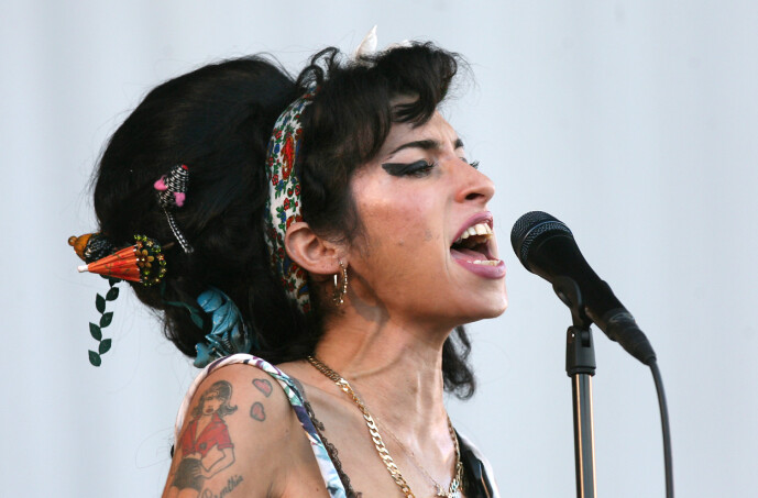 <strong>ALKOHOL:</strong> Winehouse døde av en alkoholforgiftning i 2011 - bare 27 år gammel. Foto: NTB Scanpix <strong>ALKOHOL:</strong> Winehouse døde av en alkoholforgiftning i 2011 - bare 27 år gammel. Foto: NTB Scanpix
