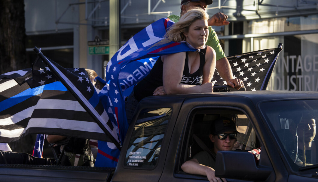 Tilhengere av president Donald Trump kjører i kolonne til Portland for å konfrontere Black Lives Matter-demonstranter. Foto: Paula Bronstein / AP / NTB scanpix Tilhengere av president Donald Trump kjører i kolonne til Portland for å konfrontere Black Lives Matter-demonstranter. Foto: Paula Bronstein / AP / NTB scanpix
