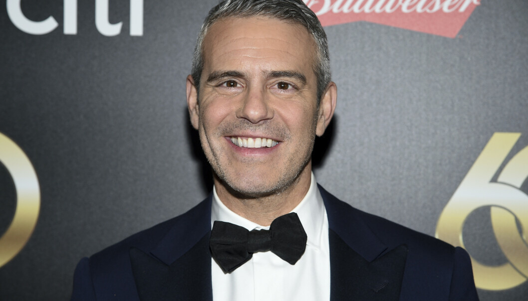 <strong>PROGRAMLEDER:</strong> TV-personligheten Andy Cohen er blitt intervjuet av Drew Barrymore. Foto: Evan Agostini/Invision/AP, File <strong>PROGRAMLEDER:</strong> TV-personligheten Andy Cohen er blitt intervjuet av Drew Barrymore. Foto: Evan Agostini/Invision/AP, File