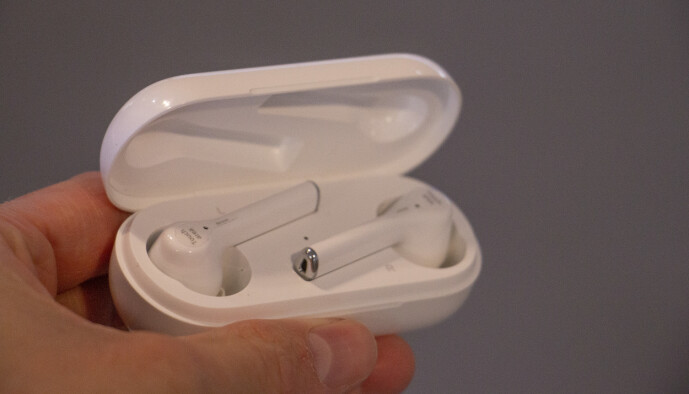 <strong>FREEBUDS 3I:</strong> Proppene har totalt 11,5 timer batteritid med ladeetuiet. Foto: Martin Kynningsrud Størbu <strong>FREEBUDS 3I:</strong> Proppene har totalt 11,5 timer batteritid med ladeetuiet. Foto: Martin Kynningsrud Størbu