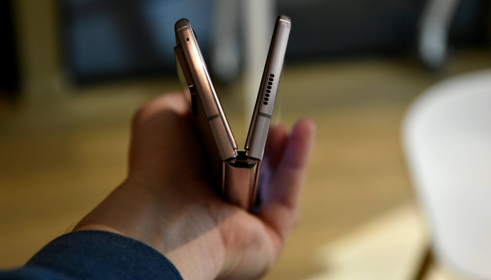 <strong>V:</strong> Spør du oss, kunne Samsung ha byttet ut Z med V i produktnavnet. Foto: Pål Joakim Pollen <strong>V:</strong> Spør du oss, kunne Samsung ha byttet ut Z med V i produktnavnet. Foto: Pål Joakim Pollen