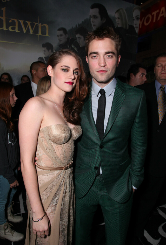 <strong>FANT KJÆRLIGHETEN:</strong> Etter den første Twilight-filmen begynte det etter hvert å slå gnister mellom de to unge skuespillerne. I 2012 gikk paret hver til sitt. Foto: NTB Scanpix <strong>FANT KJÆRLIGHETEN:</strong> Etter den første Twilight-filmen begynte det etter hvert å slå gnister mellom de to unge skuespillerne. I 2012 gikk paret hver til sitt. Foto: NTB Scanpix