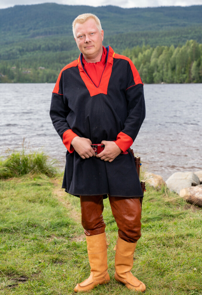 <strong>MYE ERFARING:</strong> Nils Kvalvik fra Karasjok har mye erfaring som kan være nyttig på gården, og håper på mer tv-tid som følge av «Farmen». Foto: Alex Iversen / TV 2 <strong>MYE ERFARING:</strong> Nils Kvalvik fra Karasjok har mye erfaring som kan være nyttig på gården, og håper på mer tv-tid som følge av «Farmen». Foto: Alex Iversen / TV 2