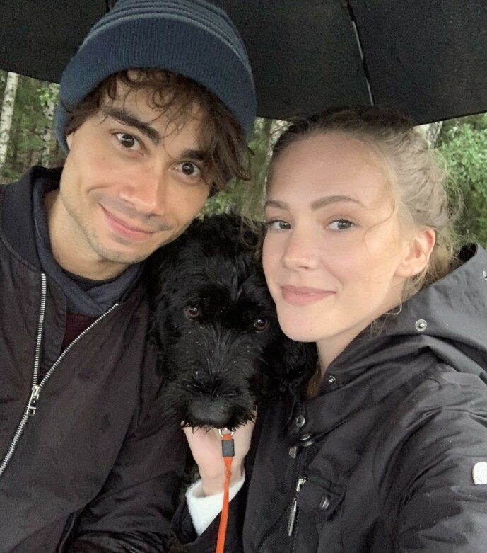 <strong>PÅ TUR:</strong> Alexander Rybak og Martine har tett kontakt. Nylig gikk de to tur sammen med Milla, hunden til Martines familie. <strong>PÅ TUR:</strong> Alexander Rybak og Martine har tett kontakt. Nylig gikk de to tur sammen med Milla, hunden til Martines familie.