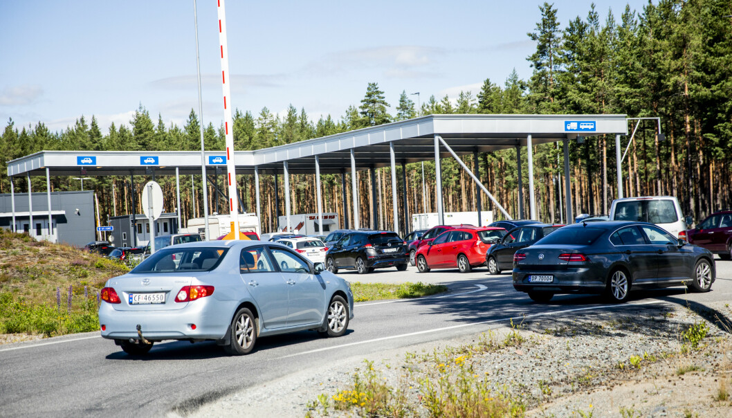 Advarer grensehandlere etter «fullt trøkk» Advarer grensehandlere etter «fullt trøkk»