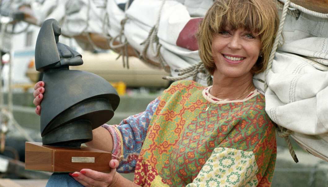 I 1993 var Lill Lindfors programleder for Filmfestivalen i Haugesund, der Amanda-statuetten deles ut.
Foto Helge Hansen/NTB Scanpix I 1993 var Lill Lindfors programleder for Filmfestivalen i Haugesund, der Amanda-statuetten deles ut.
Foto Helge Hansen/NTB Scanpix