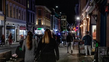 SKJENKESTOPP 24.00: Torggata i Oslo siste helg - folk i gatene istedenfor på pub klokka 01.20. Foto: Nina Hansen / Dagbladet. SKJENKESTOPP 24.00: Torggata i Oslo siste helg - folk i gatene istedenfor på pub klokka 01.20. Foto: Nina Hansen / Dagbladet.