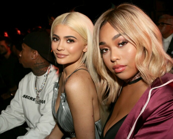 BESTEVENNER? Her er Kylie Jenner sammen med (tidligere?) bestevenn Jordyn Woods. FOTO: NTB scanpix BESTEVENNER? Her er Kylie Jenner sammen med (tidligere?) bestevenn Jordyn Woods. FOTO: NTB scanpix