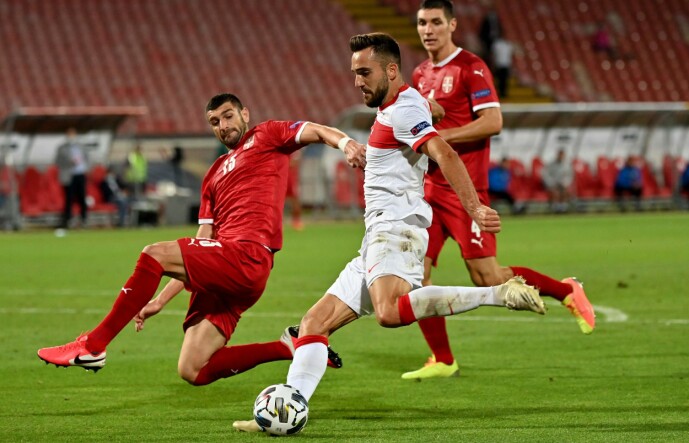 <strong>NORGE VENTER:</strong> Stefan Mitrovic og Serbia spilte 0-0 mot Tyrkia søndag. Neste gang er Norge motstander i EM-playoff. Foto: NTB scanpix <strong>NORGE VENTER:</strong> Stefan Mitrovic og Serbia spilte 0-0 mot Tyrkia søndag. Neste gang er Norge motstander i EM-playoff. Foto: NTB scanpix