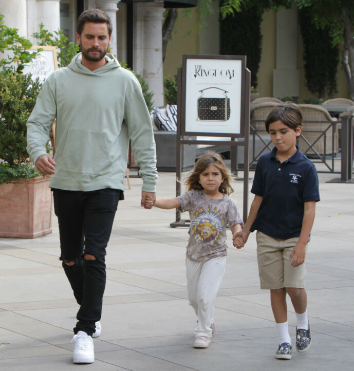 Scott Disick og barna Penelope og Mason. Foto: NTB Scanpix Scott Disick og barna Penelope og Mason. Foto: NTB Scanpix