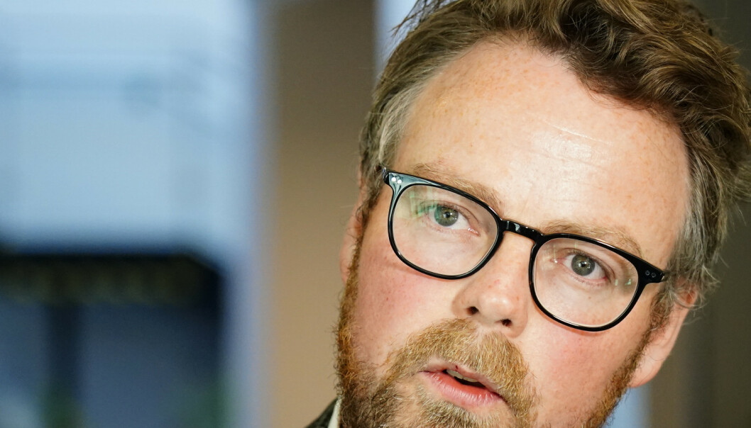 Regjeringen utvider aktivitetsplikten for sosialhjelpsmottakere Regjeringen utvider aktivitetsplikten for sosialhjelpsmottakere