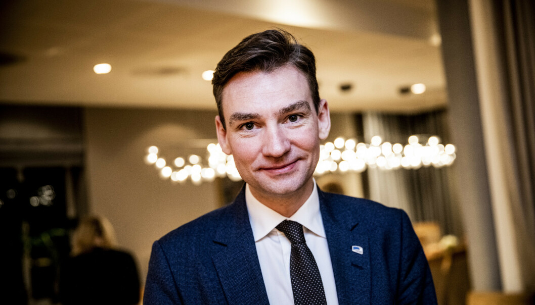 <strong>ØNSKER FORLENGELSE:</strong> Henrik Asheim (H) ønsker å forlenge vedtaket om å fjerne inntektsgrensa for en rekke studenter ut året. Foto: Christian Roth Christensen / Dagbladet <strong>ØNSKER FORLENGELSE:</strong> Henrik Asheim (H) ønsker å forlenge vedtaket om å fjerne inntektsgrensa for en rekke studenter ut året. Foto: Christian Roth Christensen / Dagbladet