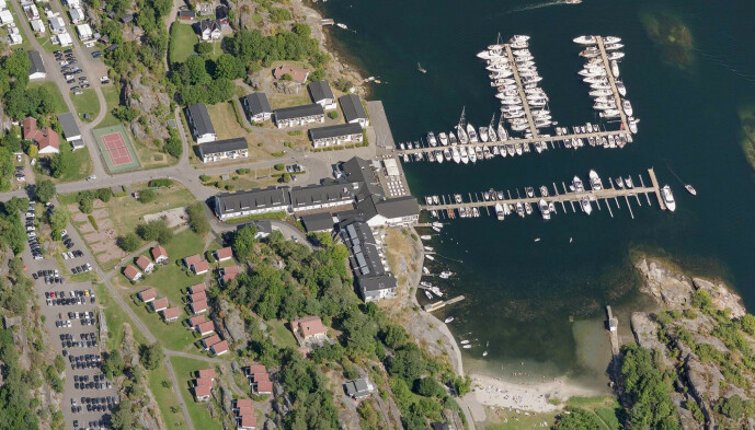 <strong>PRAKTTOMT:</strong> Like ved Scandic Havna Tjøme eier Alf Reidar Fjeld og bror en tomt med strandlinje på over 50 meter. Foto: 1881.no / Norkart AS / Geovekst og kommunene / OpenStreetMap / NASA / Meti <strong>PRAKTTOMT:</strong> Like ved Scandic Havna Tjøme eier Alf Reidar Fjeld og bror en tomt med strandlinje på over 50 meter. Foto: 1881.no / Norkart AS / Geovekst og kommunene / OpenStreetMap / NASA / Meti