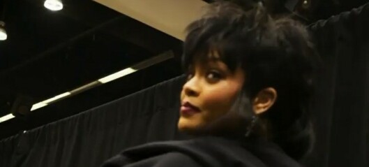 Rihanna overrasket med ny sveis Rihanna overrasket med ny sveis